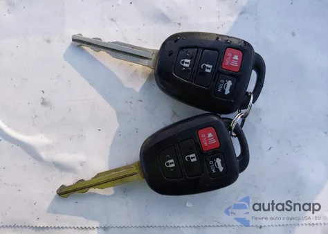 2017 Toyota Corolla Le z USA, uszkodzony, nr VIN 2T1BURHEXHC791219